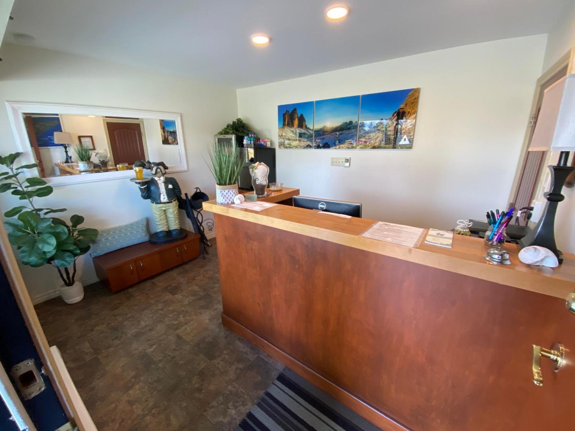 Arbutus Grove Motel Parksville Kültér fotó